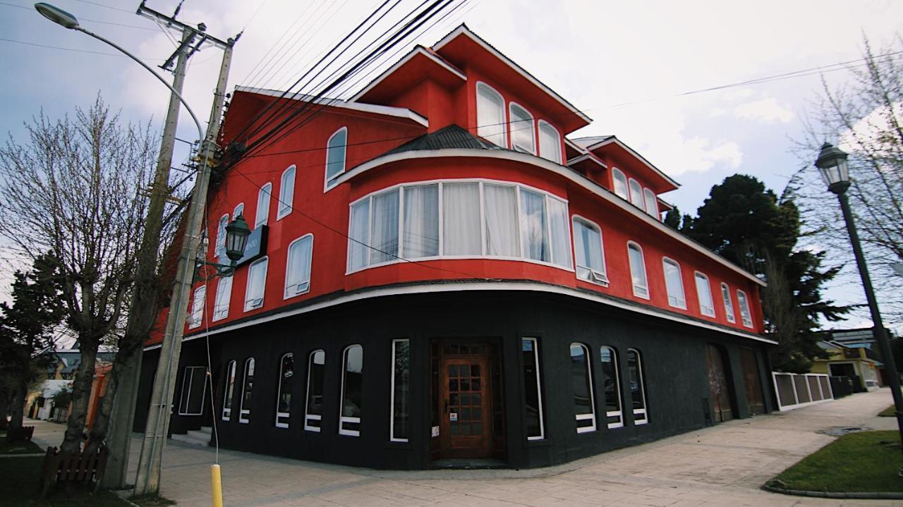 Darwin Hotel Puerto Natales Exterior photo